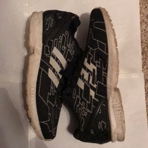 Adidas torsion shoes - Picture 1 of 5
